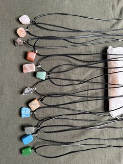 Crystal Stone Necklace 