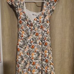 Abercrombie & Fitch Knot Front Mini Dress in
white floral