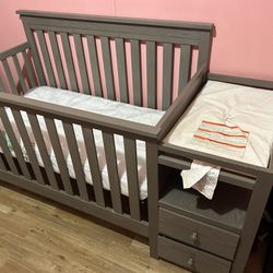Baby Crib Slightly Used 