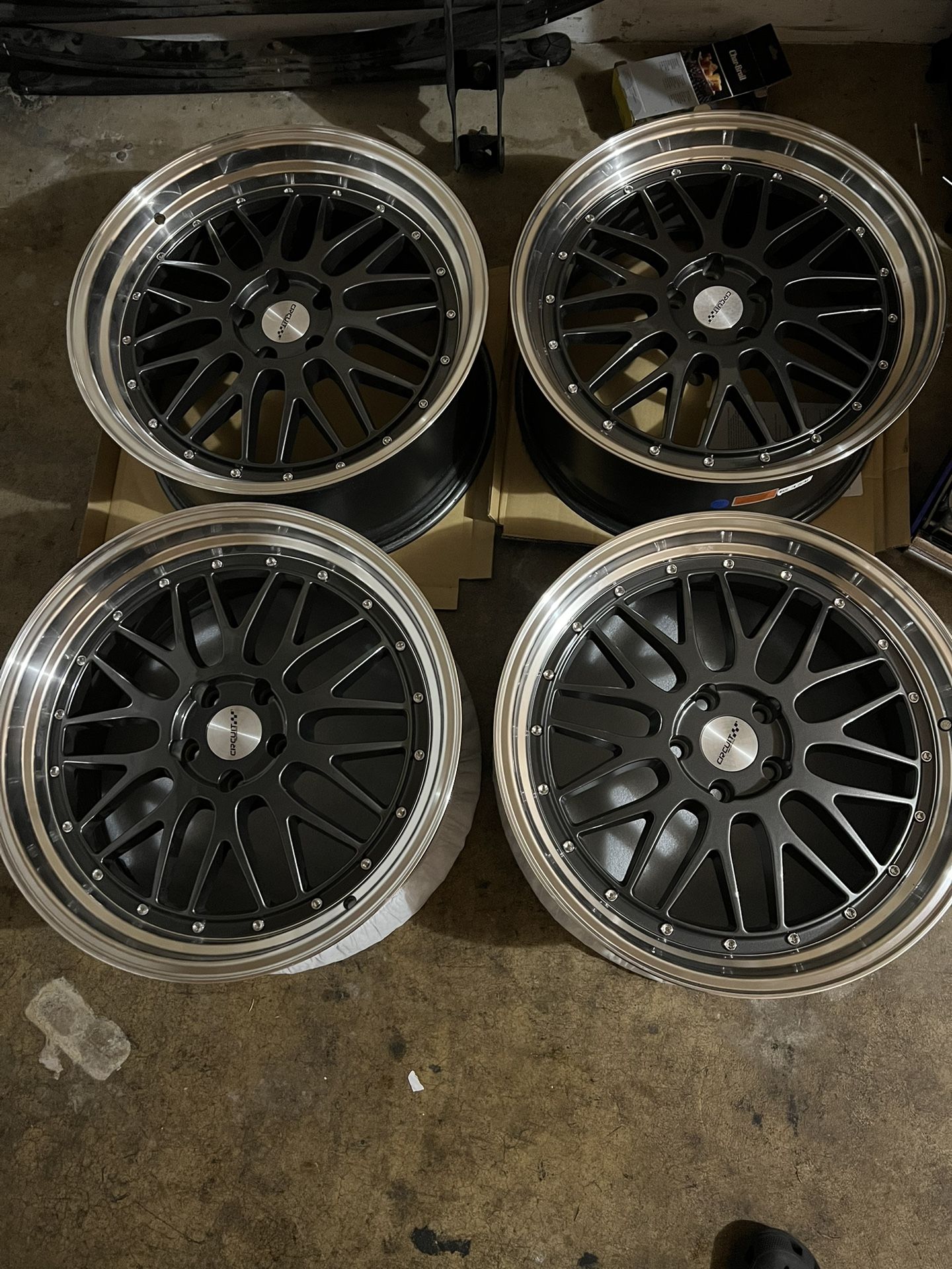 20x8.5/20x9.5 5x114.3 Wheels