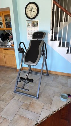 Inversion table