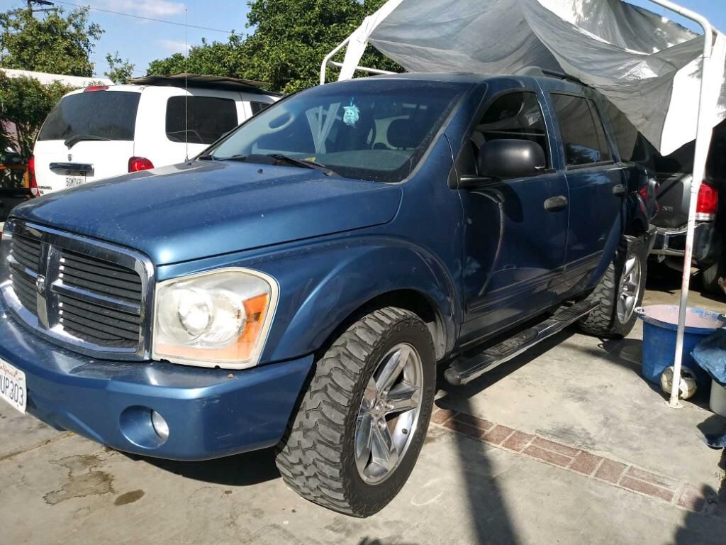 2004 Dodge Durango