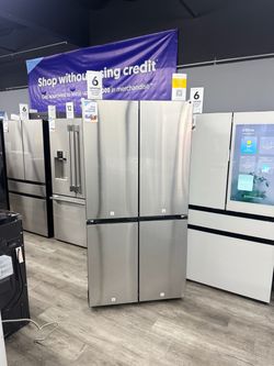 🔥SAMSUNG BESPOKE 29 CUBIC FT. 4-DOOR FLEX REFRIGERATOR WITH BEVERAGE CENTER AND ICE MAKER🔥