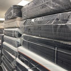 Queen Size Name Brand Mattresses 