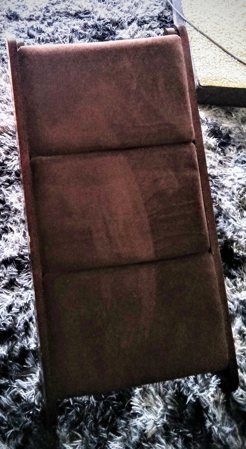 Ramp up your dog's life / w pet ramp - cherry wood