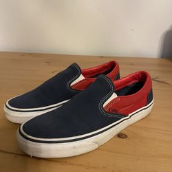slip on vans Men’s 7.5 Women’s 9.0