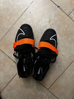 nike lifting shoes 