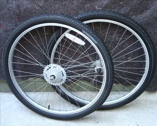26-inch Wheelset with Tires and Tubes