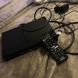 DVD /bluray Player With HDMI Cord 