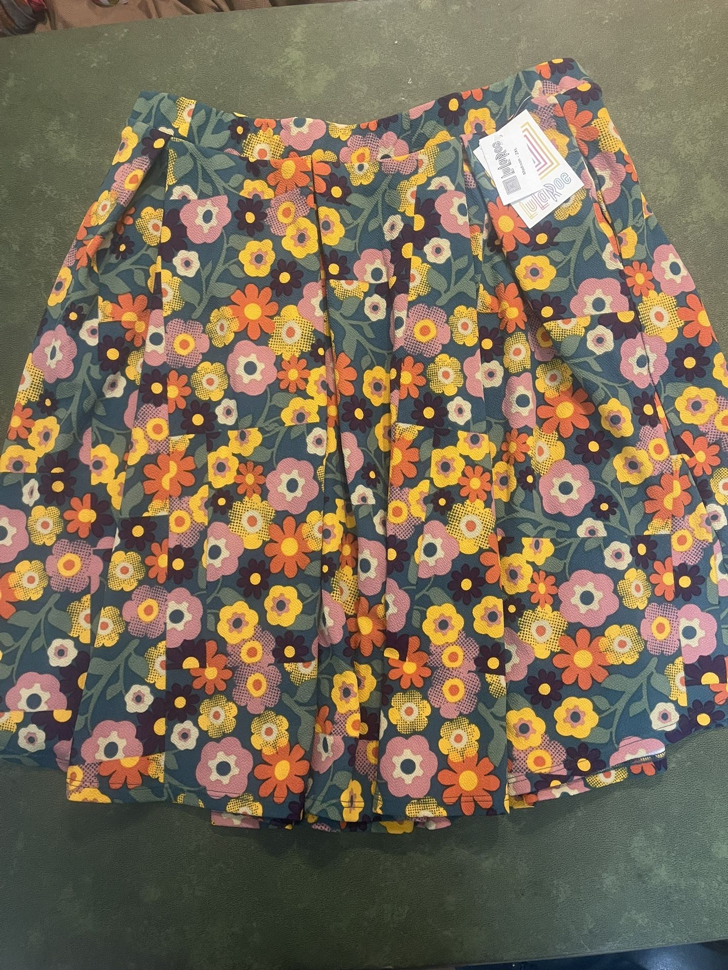 lularoe madison skirt 2xl floral-new