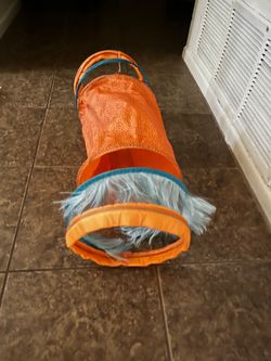 Cat tunnel