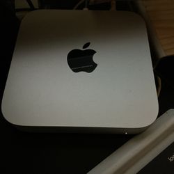 Mac Mini M1 Keyboard, Mouse And Printer