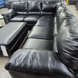 EXTREMELY COMFORTABLE BLACK SECTIONAL SOFA