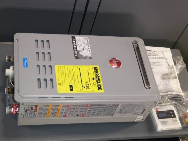 Rheem Natural Gas Tankless Water Heater 8.4 GPM