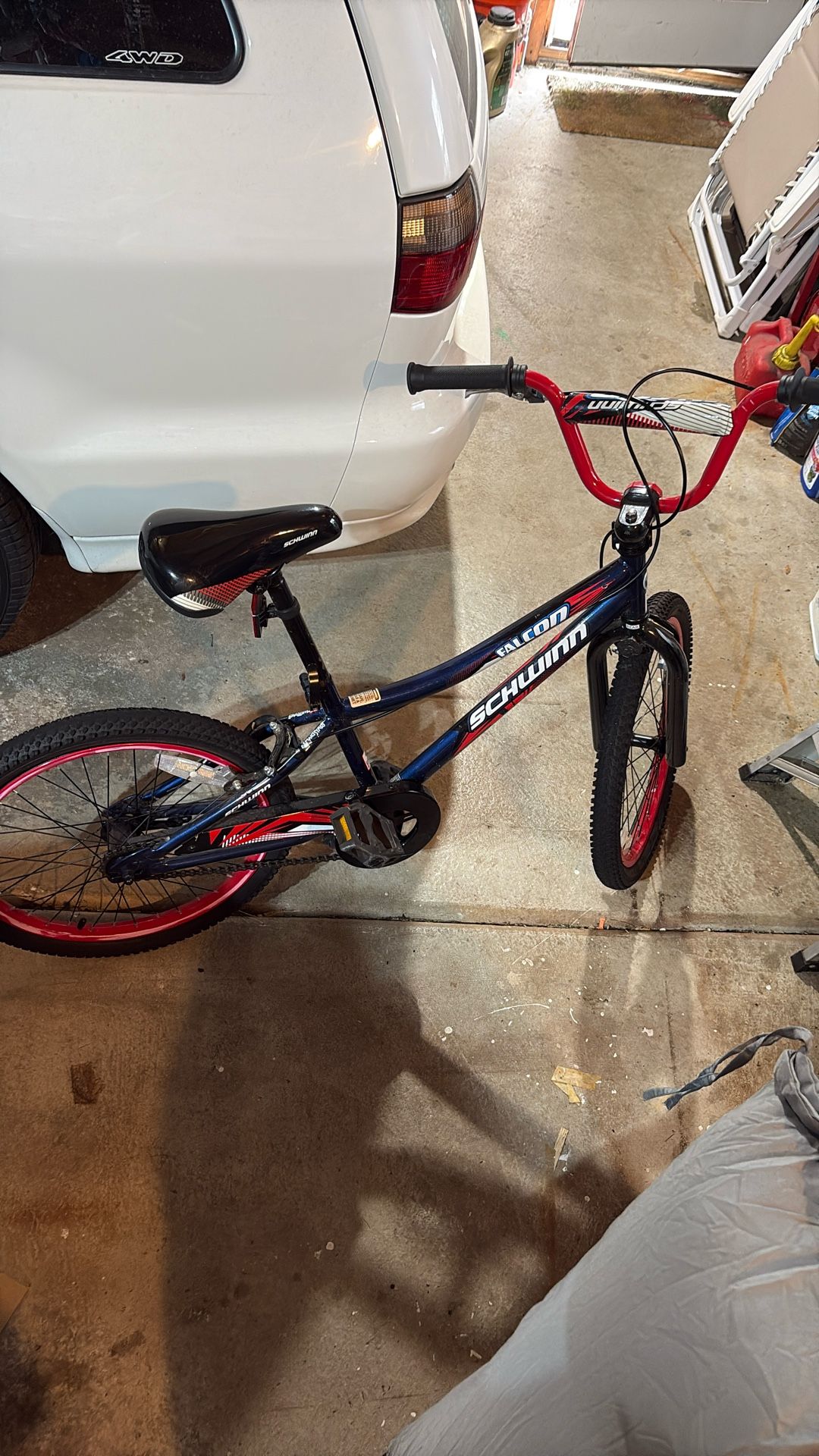 Schwinn Falcon 20” Unisex Bike