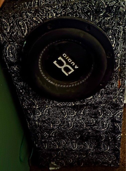 DC Audio 8" Subwoofer With Custom Made Tune In Enclosure Box