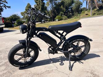 Black scrambler style ebike