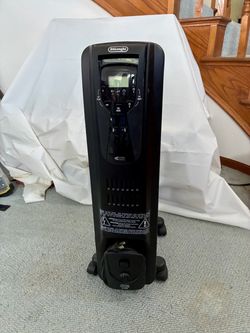 De'Longhi Digital Oil-Filled Radiator Space Heater (1500W)