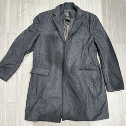 Stylish Banana Republic Wool-Blend Coat (Men’s XL) – $45 Only!