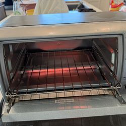 Black & Decker Toast-R-Oven