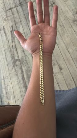 10k Cuban bracelet