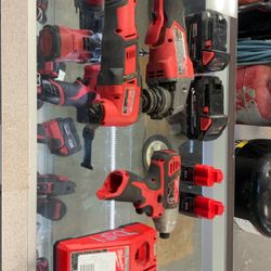Milwaukee Tool Combo $200 