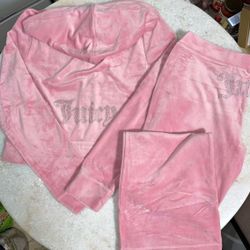 Pink juicy couture set
