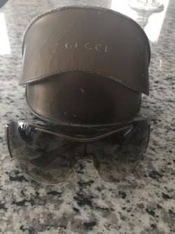 Authentic Gucci sunglasses GG1855-S RDX 2K 120 for Sale in  display picture 3