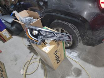 2020 2021 Toyota Corolla Headlight