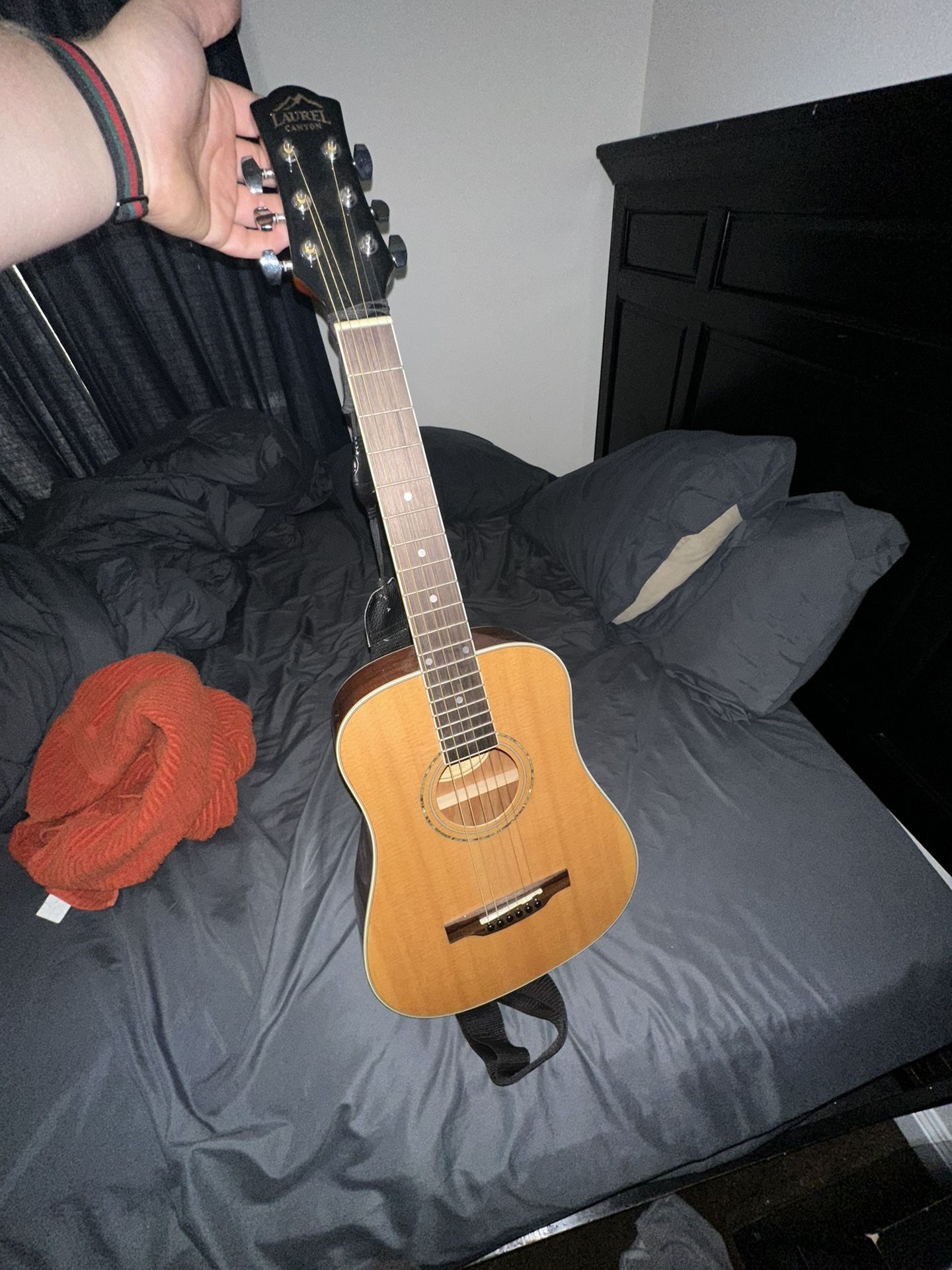 Acoustic Guitar