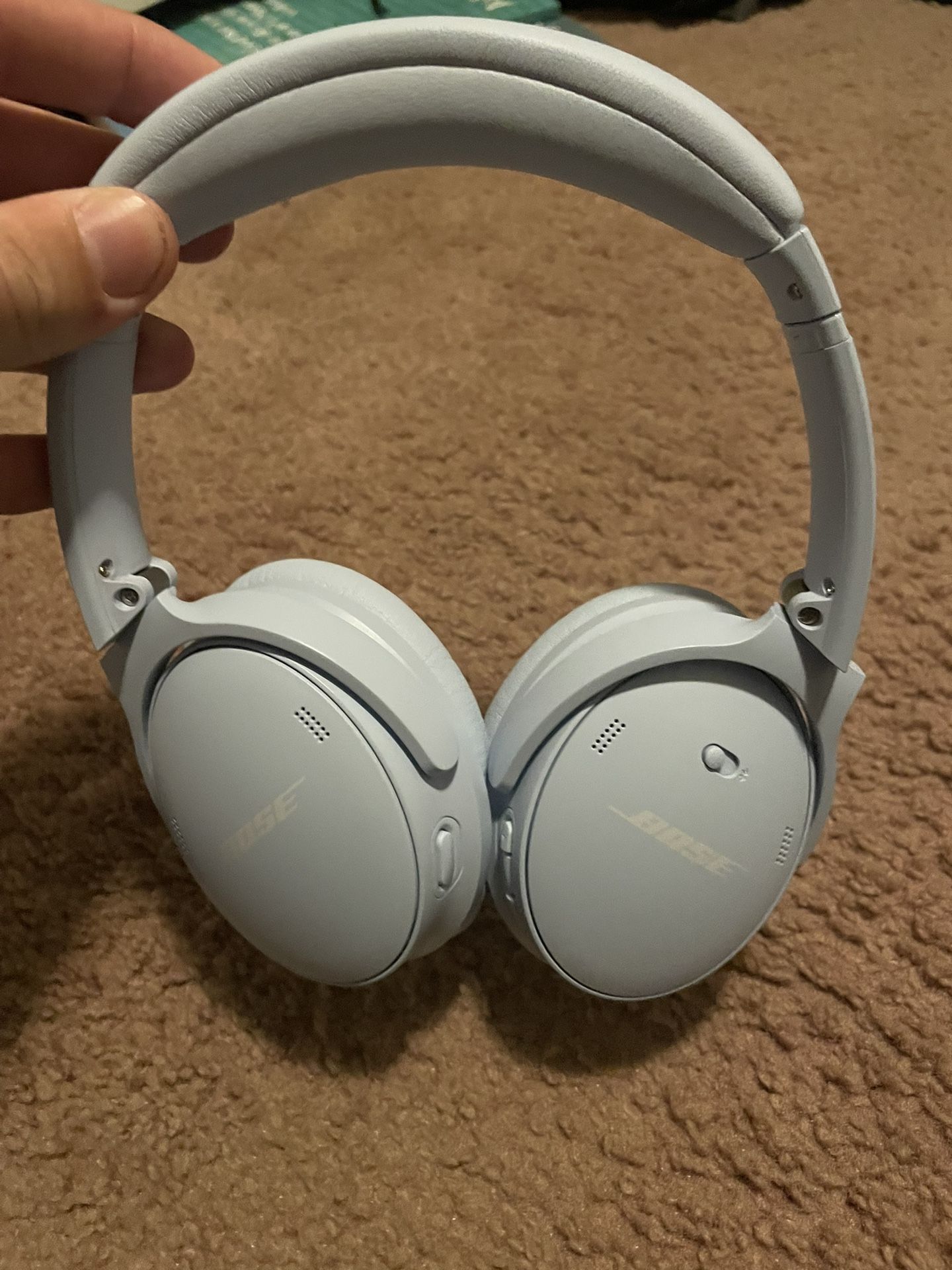Bose, Blue