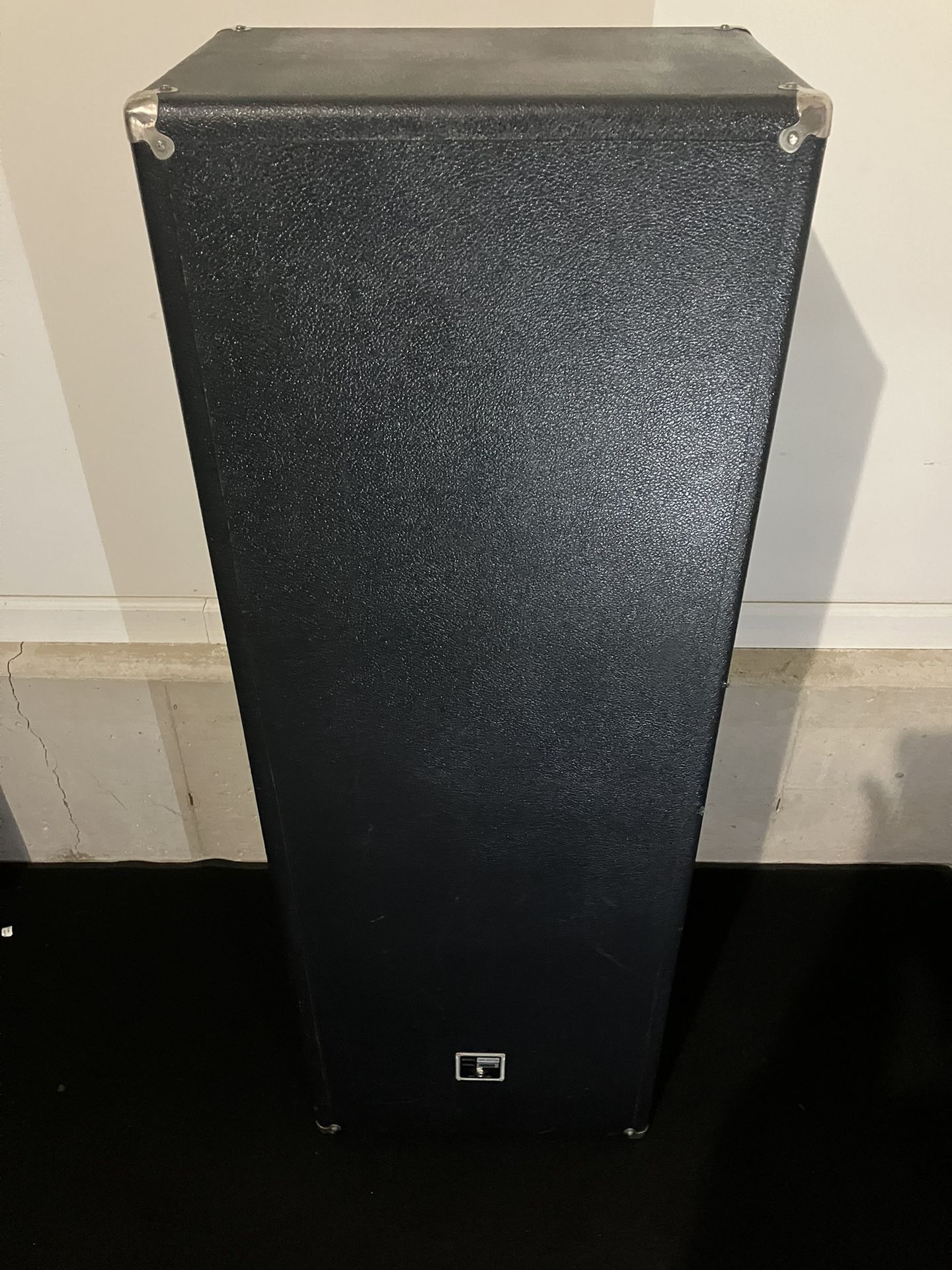 Gibson model GPA-100 COL speaker cabinet - mid 1970’s