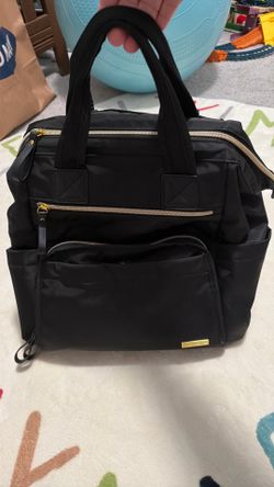 Diaper bag (skip hop brand)
