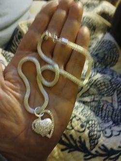 18" Sterling Silver Necklace W/ Heart Pendent 