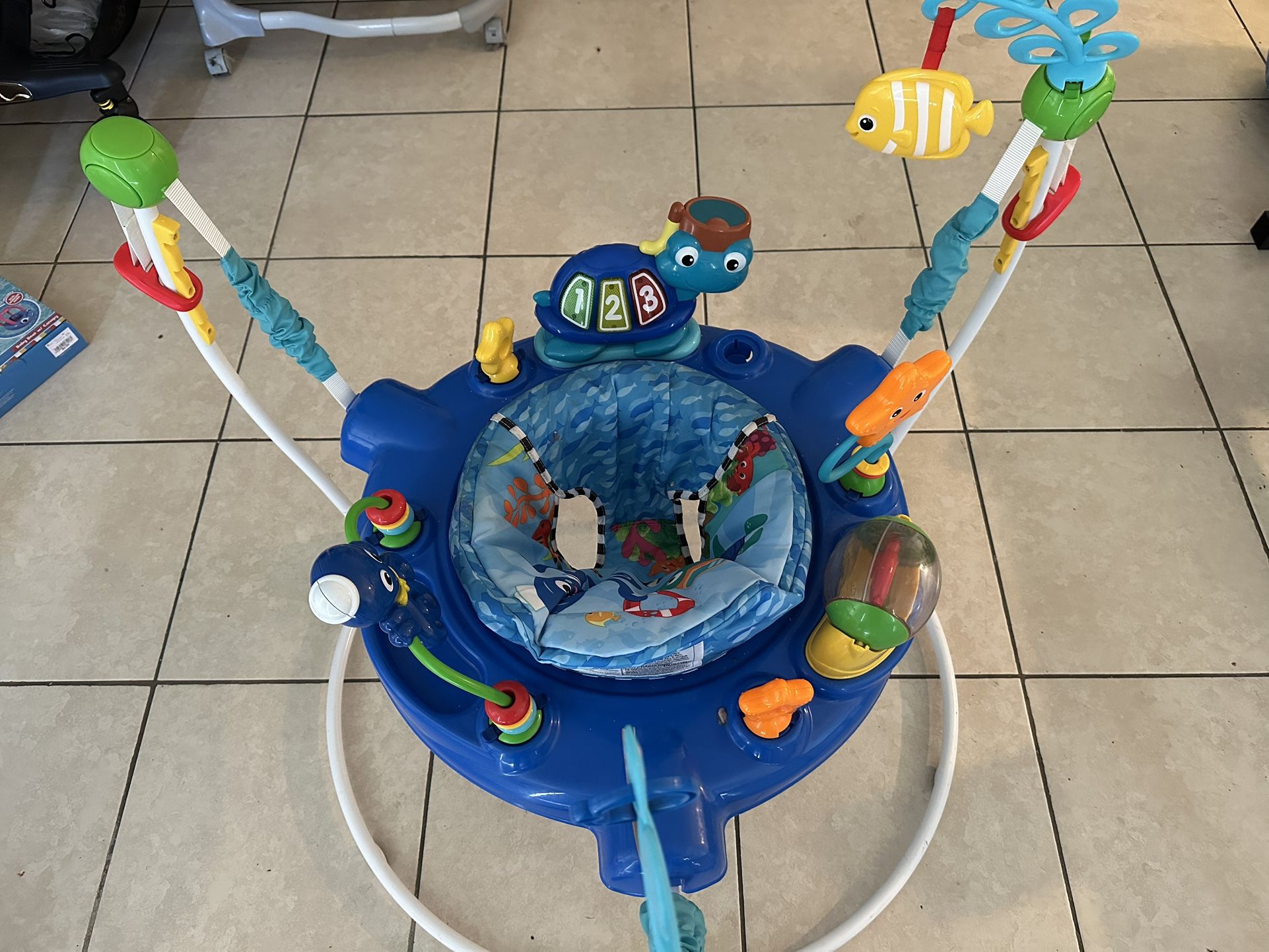 Baby Bassinet And Bouncer