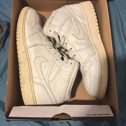 Jordan 1 White