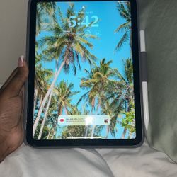 IPAD 10th GENERATION 64 GB