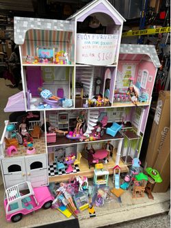 Barbie dream house, fully furnished!