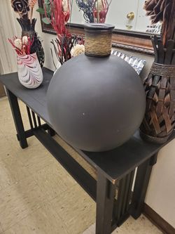 Red Decoraction For Housw 