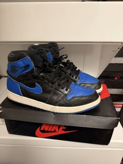 Jordan 1 Retro Royal
