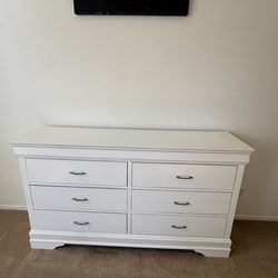 6 Drawer Dresser
