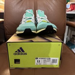 ADIDAS ULTRABOOST 1.0 DNA (11M) (L)