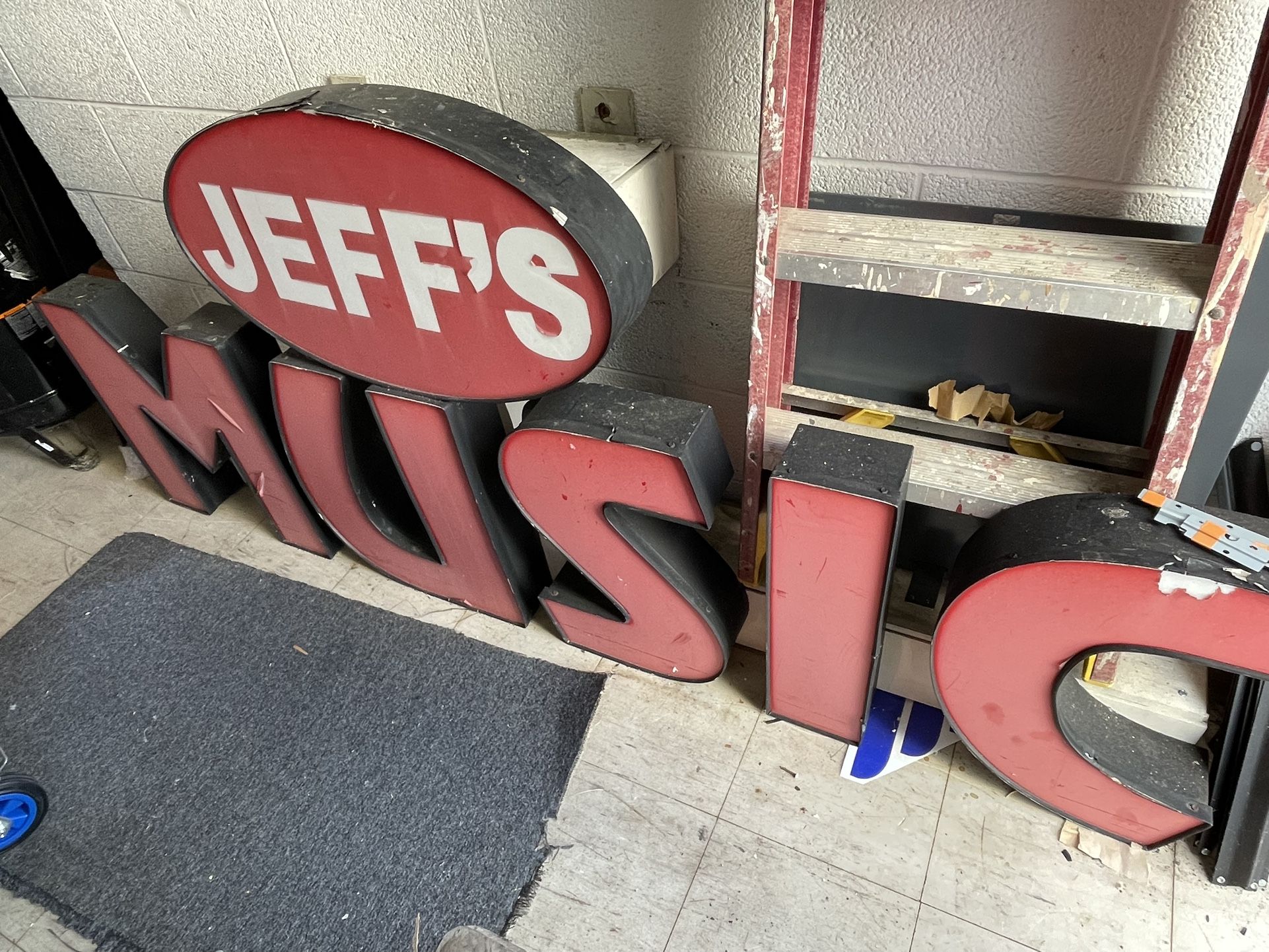 Sign