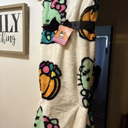 Hello Kitty Halloween Blankets 