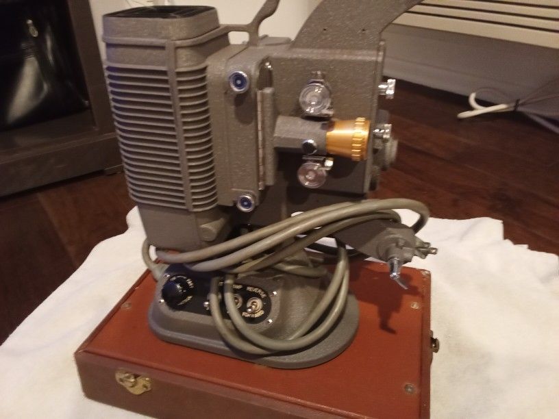 Projector Vintage & Screen
