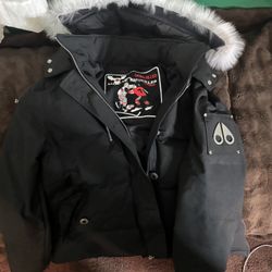 Moose Knuckle White Fur