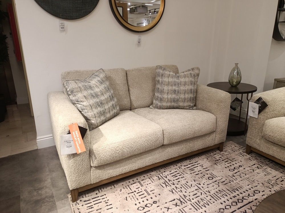 Parklynn Desert Sofa And Loveseat$10 Down Payment And Financing Available