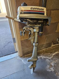 Vintage Evinrude 2HP Boat Motor Model 2802R $150