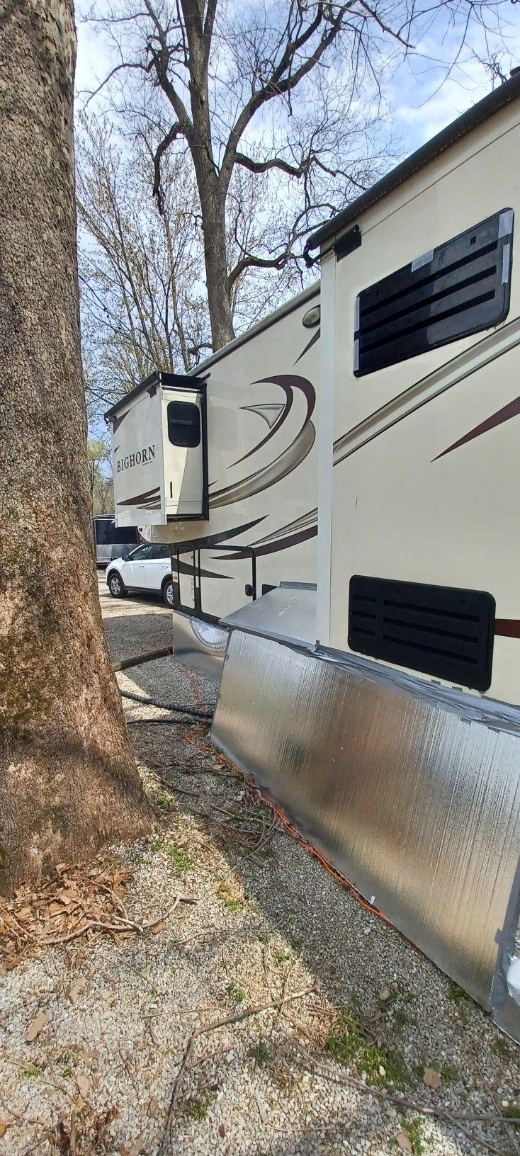 Fifth Wheel Big Horn 