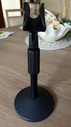 Adjustable Short Desktop Microphone Stand with Weighted Round Base & Clip